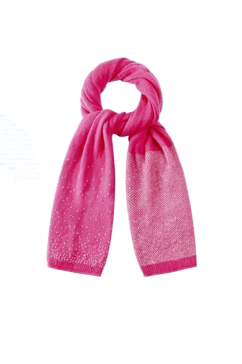 Scarf with stones