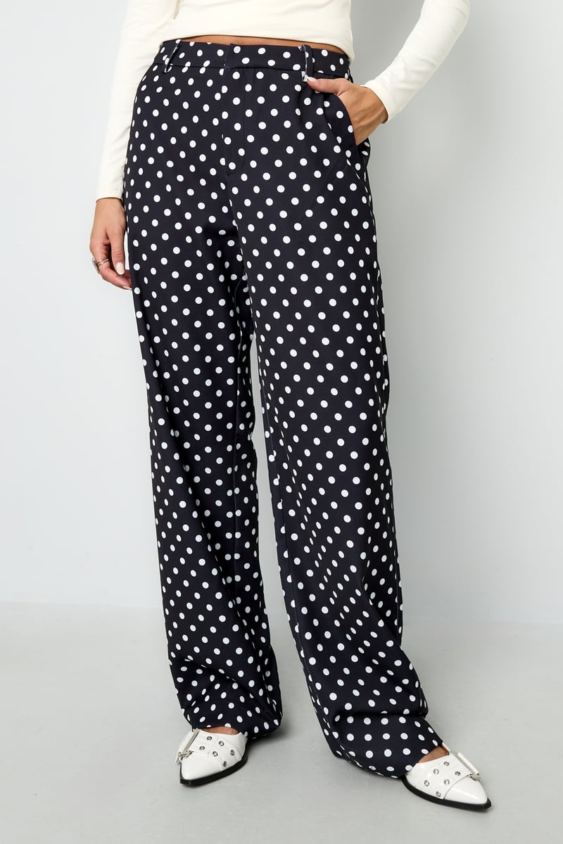 Gepunktete Hose
