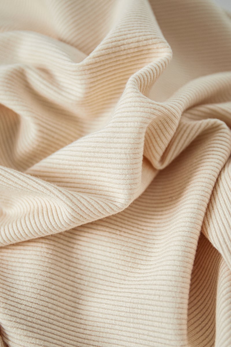 Basic Body High Neck